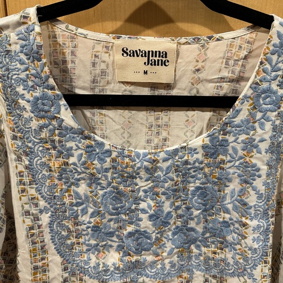 Savanna Jane blouse. - Picture 2 of 2